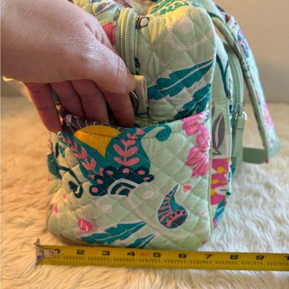 Vera Bradley Multicolor Floral Quilted Travel Bag - Picture 8 of 10